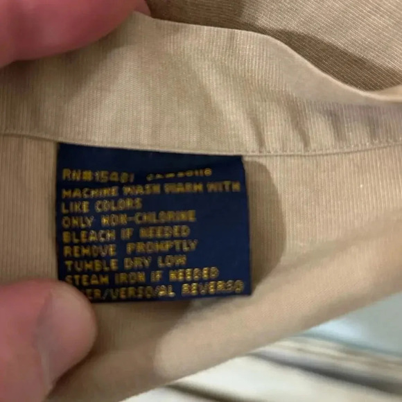 Tommy Hilfiger Long-Sleeved Button-Up Khaki Stretch Size 15 1/2 32-33 Casual - Picture 4 of 6